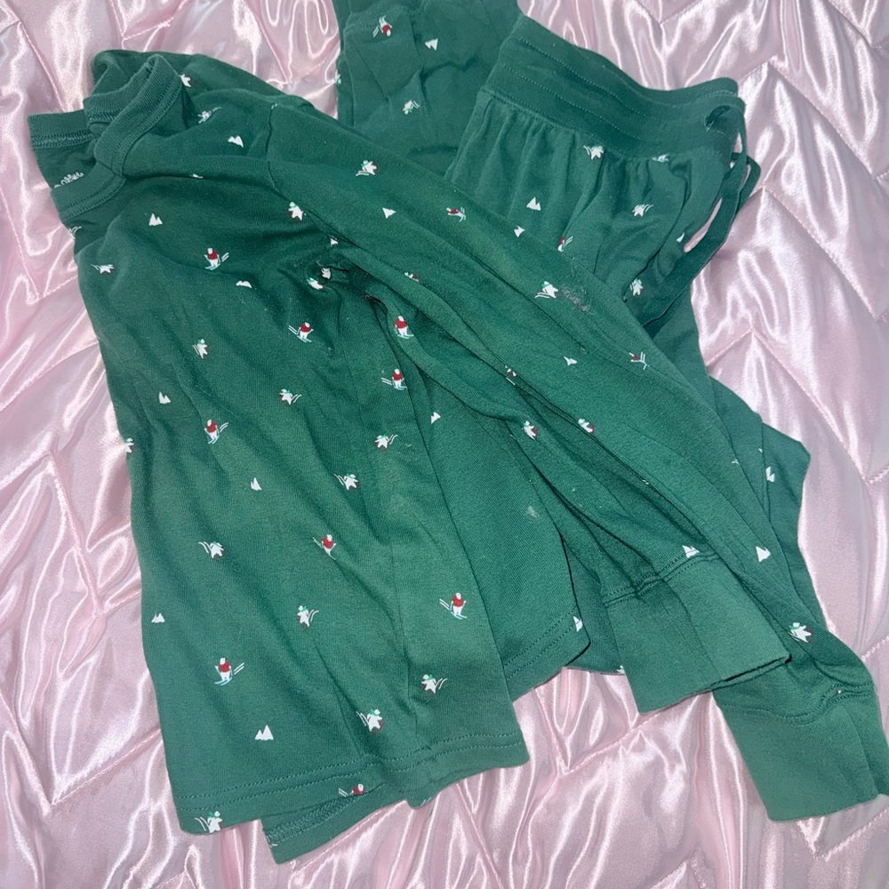 Old Navy Festive Green Pajama Set